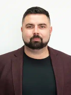 Eian Gravell Product Specialist