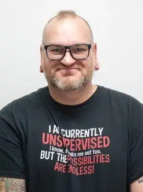 Daryl Laustsen Lot Attendant