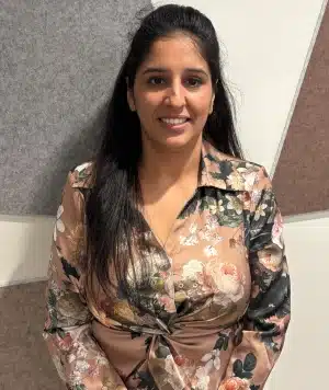 Poonam Khurmi Internet Specialist